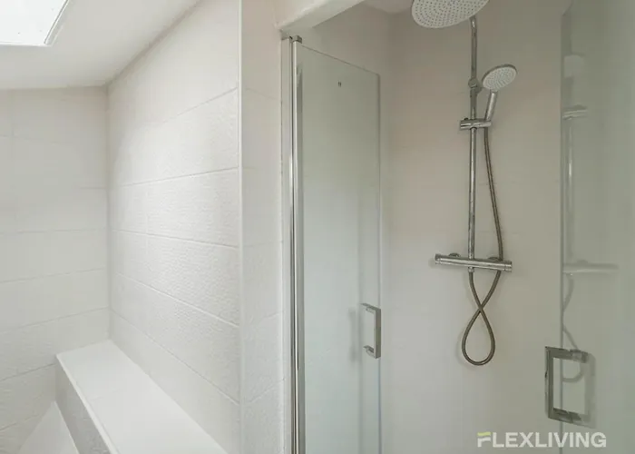 Appartamento 7e - Elegant Near Eiffel Tower & Seine *
